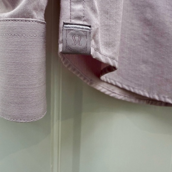 lululemon athletica Light Purple Casual Button Down Shirt - Picture 8 of 8